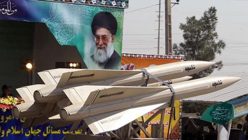 Vũ khí quân sự tên lửa đạn đạo Sejjil do Iran phát triển