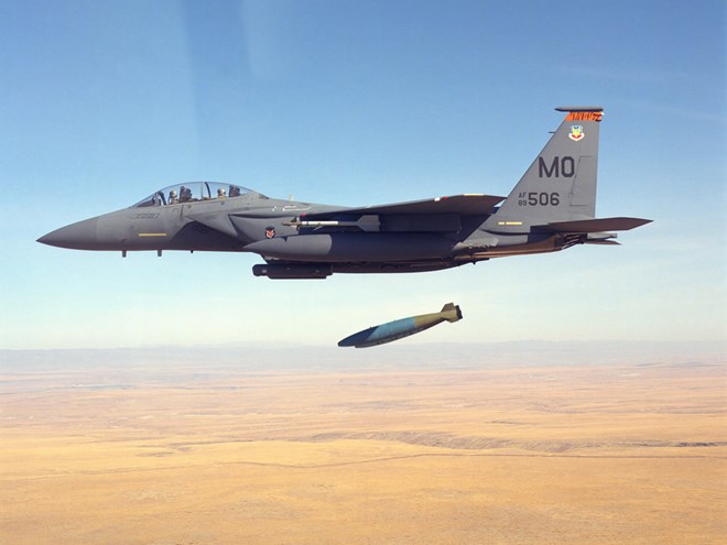 Tiêm kích F-15 là loại vũ khí quân sự có khá nhiều biến thể theo từng biên chế quốc gia sở hữu