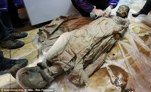 Xác ướp nguyên vẹn này được tìm thấy tại Trung Quốc vào năm 2011