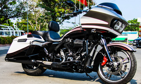 Xe Harley Davidson Road Glice® Special là dòng xe thuộc phân khúc Touring cỡ lớn