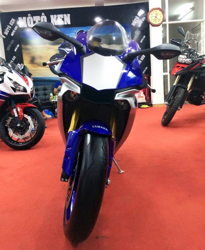 Siêu môtô mới của Yamaha cũng là một trong những mẫu xe có trọng lượng nhẹ