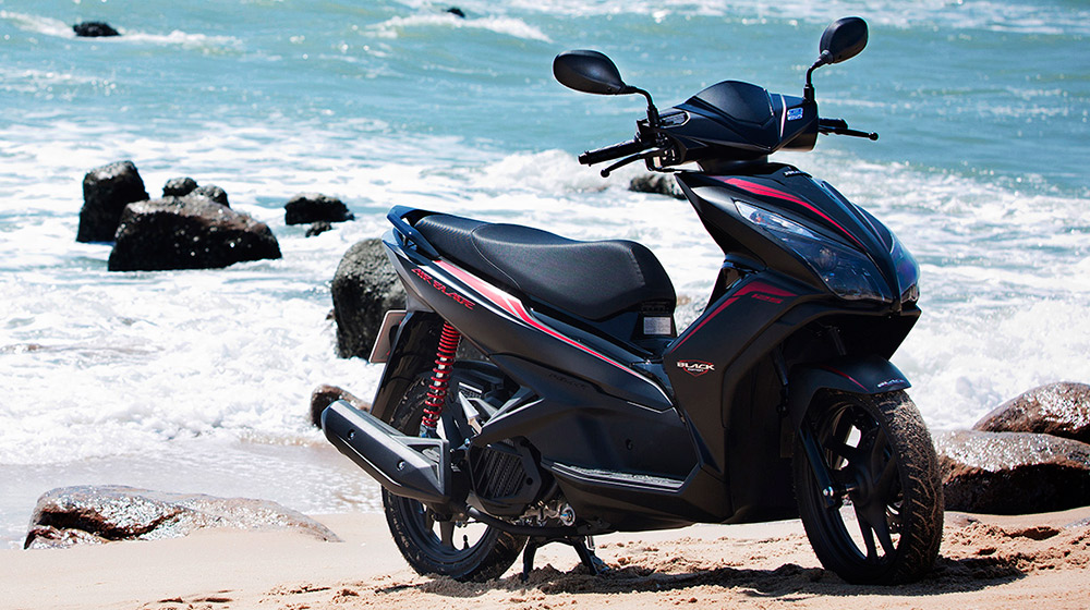 Mẫu xe máy Honda mới- Air Blade phiên bản 2015 sở hữu động cơ công nghệ eSP-125cc