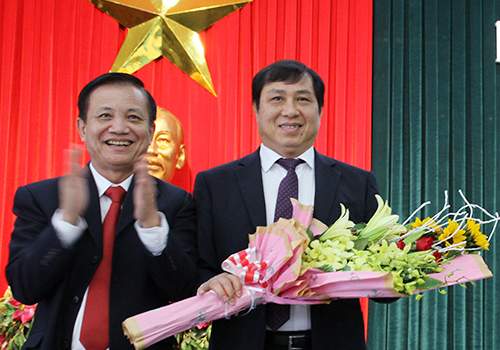 Ông Huỳnh Đức Thơ đã chính thức được bổ nhiệm vào vị trí Chủ tịch UBND TP Đà Nẵng
