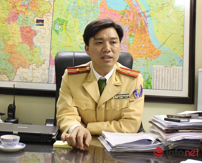 Thiếu tá Nguyễn Mạnh Hùng, Phó Phòng CSGT, Công an Hà Nội.