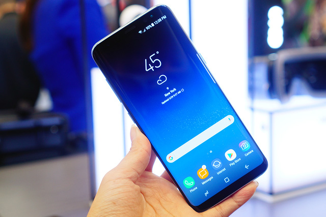Những điều đặc biệt của Galaxy S8 tiếp tục khiến fans tranh luận