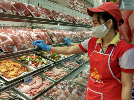Giải cứu thịt lợn: Các siêu thị vào cuộc bằng việc giảm giá sâu