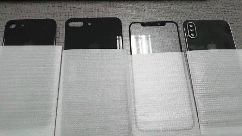 Vỏ của iPhone 7s, iPhone 7s Plus và iPhone 8 (từ trái qua phải).