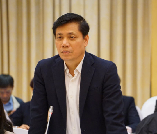 Thứ trưởng Bộ GTVT lên tiếng về đề xuất cấm Uber và Grab trên 11 tuyến phố tại Hà Nội