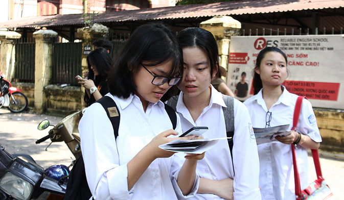 Một trường trường THPT tại Hà Nội bất ngờ công bố điểm thi và điểm chuẩn vào lớp 10 năm 2018