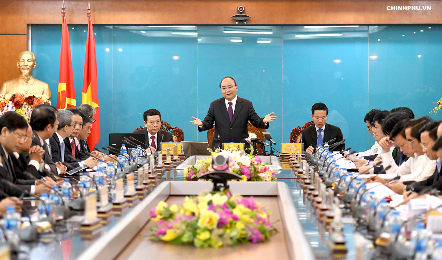 Thủ tướng mong muốn sớm đưa Việt Nam trở thành cường quốc về công nghệ
