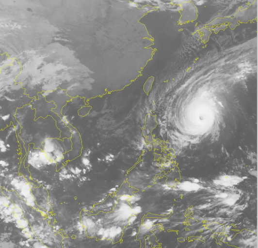 Siêu bão Yutu giật trên cấp 17 gần Biển Đông