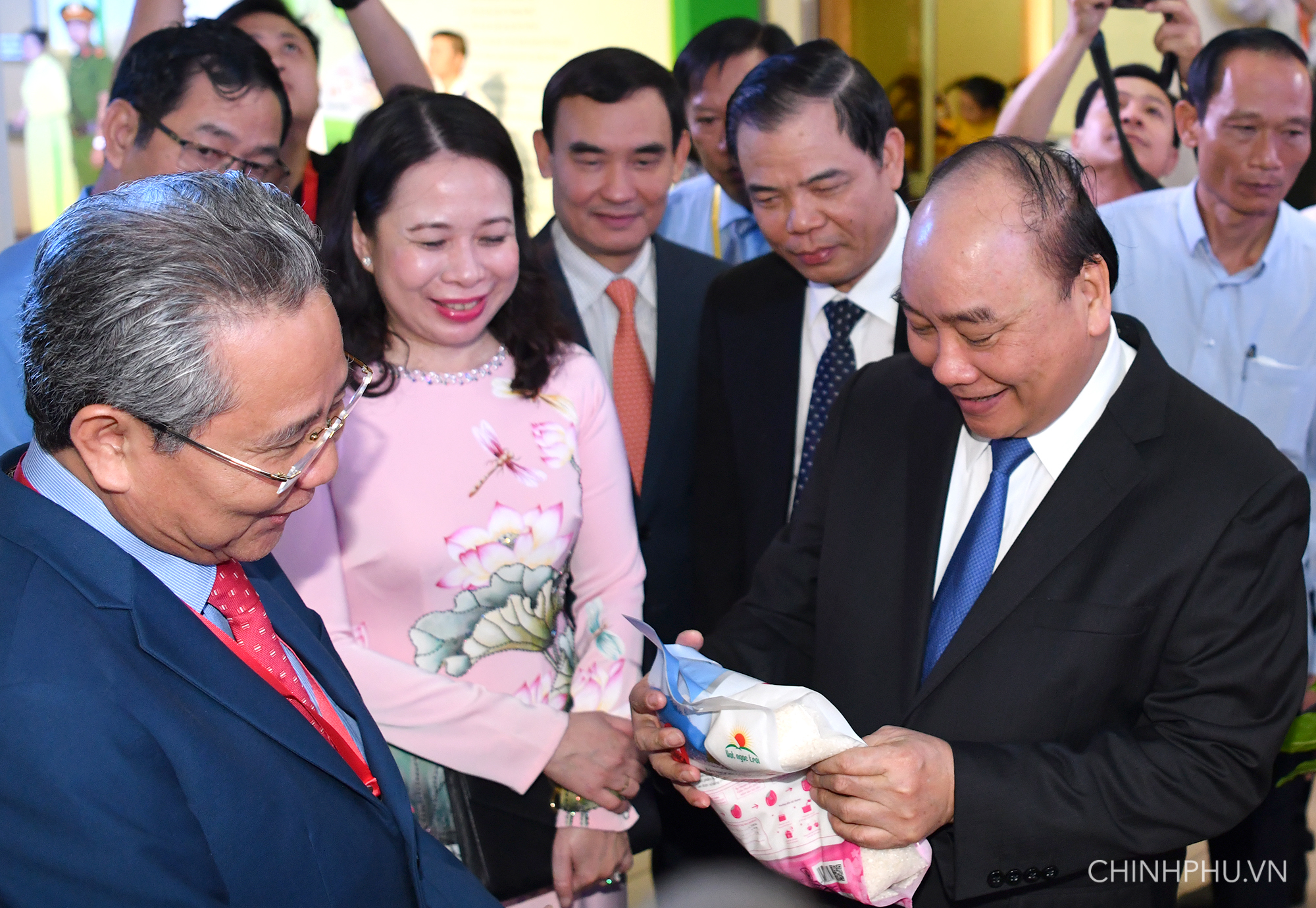 Thủ tướng chủ trì Hội nghị xúc tiến đầu tư tỉnh An Giang