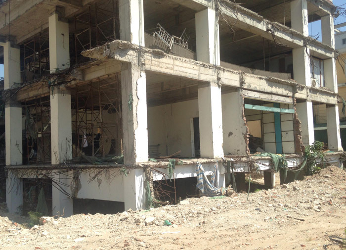 T&ograve;a th&aacute;p 'ma' hoang lạnh, ng&agrave;n tỷ đ&ocirc;̉ n&aacute;t giữa Thủ đ&ocirc;