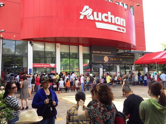 Hé lộ 'tay to' mua lại chuỗi 18 siêu thị Auchan, sớm xoá sổ thương hiệu