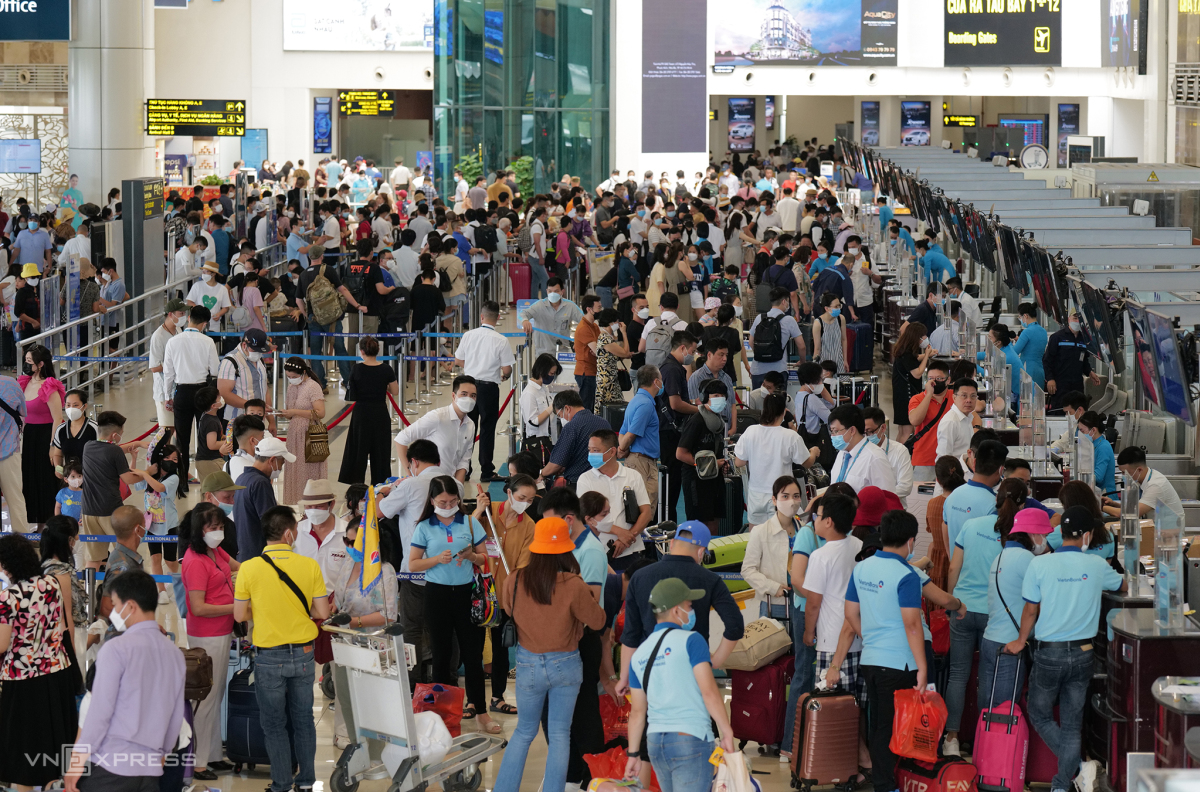 Số chuyến bay của các hãng hàng không Việt Nam tăng gần 800% trong tháng 7