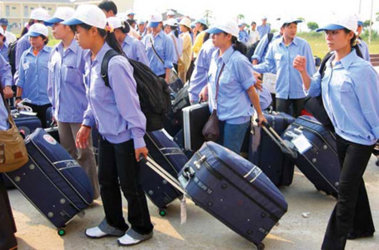 Thái Lan giảm gần hết phí thị thực đối với lao động Việt Nam