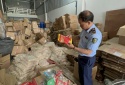 Phát hiện kho chứa hàng tấn kẹo Trung Quốc 'gắn mác' Nhật Bản