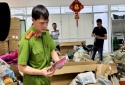 Hàng hóa trôi nổi qua livestream: Nguy cơ tiềm ẩn và cuộc chiến siết chặt thị trường