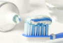 Trung Quốc lần đầu sửa đổi tiêu chuẩn quốc gia bắt buộc về thành phần kem đánh răng