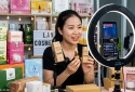 Người bán livestream cam kết bằng lời: Ai chịu trách nhiệm khi sản phẩm không như quảng cáo?