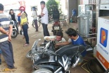 Đình chỉ hoạt động cây xăng pha nước lã
