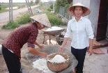 Ngậm ngùi hạt muối Bạch Long