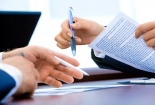 Đại diện cho gia đình và doanh nghiệp có thể vay ngân hàng