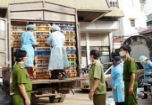 Khổ vì gà nhập lậu
