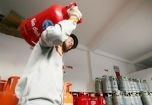 Giá gas giảm không như kỳ vọng
