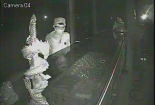 Trộm 'khoắng của' tiệm vàng