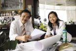 Kiều nữ của ông chủ nhãn hiệu 'nóng trong người'