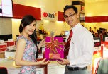 Nhiều đại gia ngân hàng "gạ gẫm" khách hàng nữ
