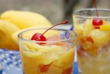 Thưởng thức chè trái cây trong ngày nghỉ lễ