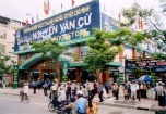 Nhà sách Nguyễn Văn Cừ bán, khuyến mại hàng "quá đát"