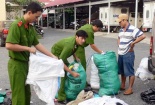 Mua xe công vụ đi buôn lậu thuốc lá