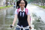 Đồng phục học sinh giá bằng...1 tháng lương