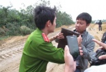 Công an sỉ nhục, ngăn cản nhà báo tác nghiệp