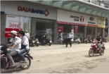 Ngân hàng cạnh tranh từ hệ thống bán lẻ