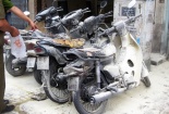 Bà chủ quán cơm đốt 4 xe máy giữa Sài Gòn