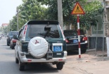 Đám cưới con trai Giám đốc Công an tỉnh Bình Phước: Ô tô biển xanh đỗ sai quy định