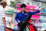 Xăng bất ngờ tăng giá thêm gần 600 đồng/ lít