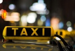 Hà Nội đội mũ cho taxi