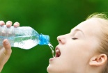 Uống nước hay không, não bộ quyết định 
