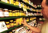 Cẩn trọng khi sử dụng vitamin Trung Quốc