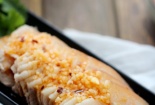 Cách làm món thịt ba chỉ luộc sốt tỏi thơm lừng