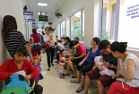 Đổ xô lên hà Nội tiêm văcxin dịch vụ
