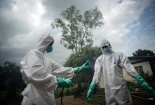 Mỹ dồn tổng lực huấn luyện bác sỹ chống dịch Ebola