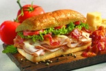 Những nguy hiểm tiềm ẩn bên trong bánh sandwich 