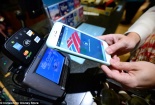 Hàng nghìn người bị thu phí 2 lần từ Apple Pay