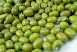 Công dụng dưỡng trắng da mặt tuyệt vời của bột đậu xanh